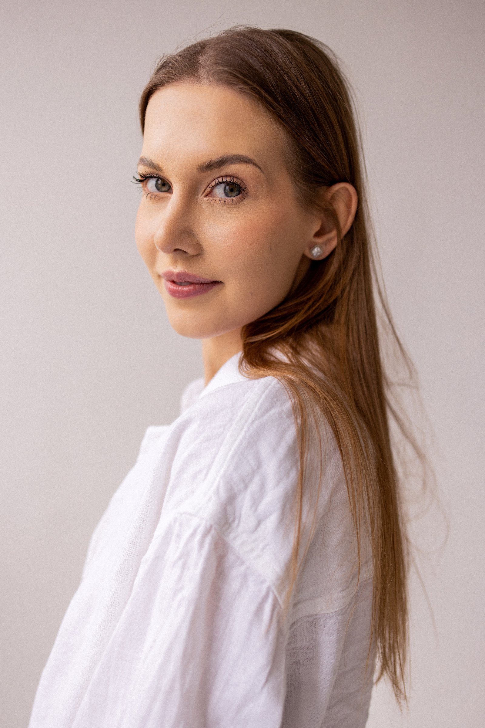 Karolina Kosielak — aktorka i wokalistka